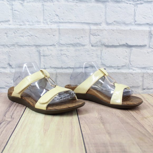 Orthaheel Vionic Layla II Pale Yellow Leather Strappy Slide Sandal Size 8 / 39 - Picture 3 of 9